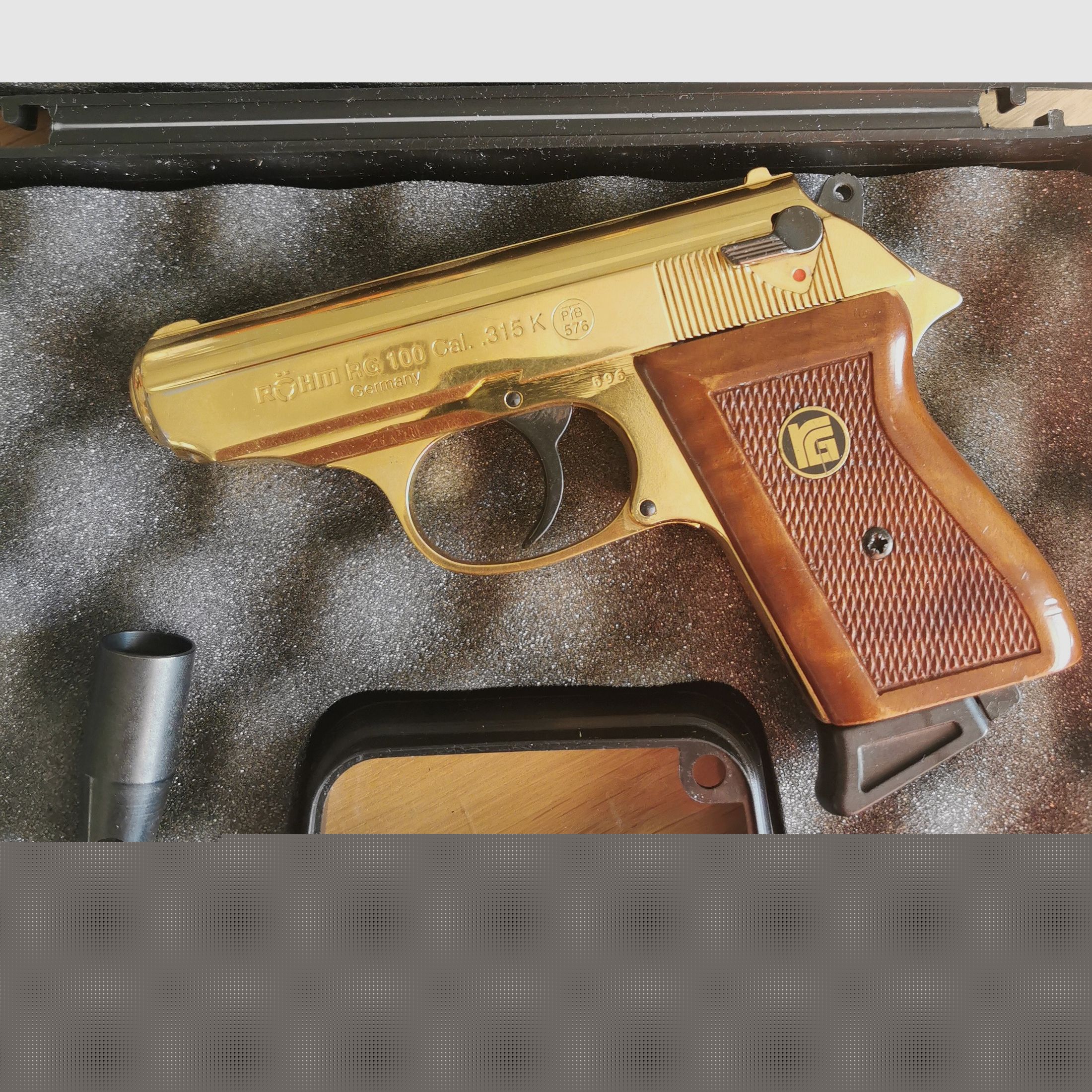 Röhm RG 100 Gold frei ab 18 Jahre