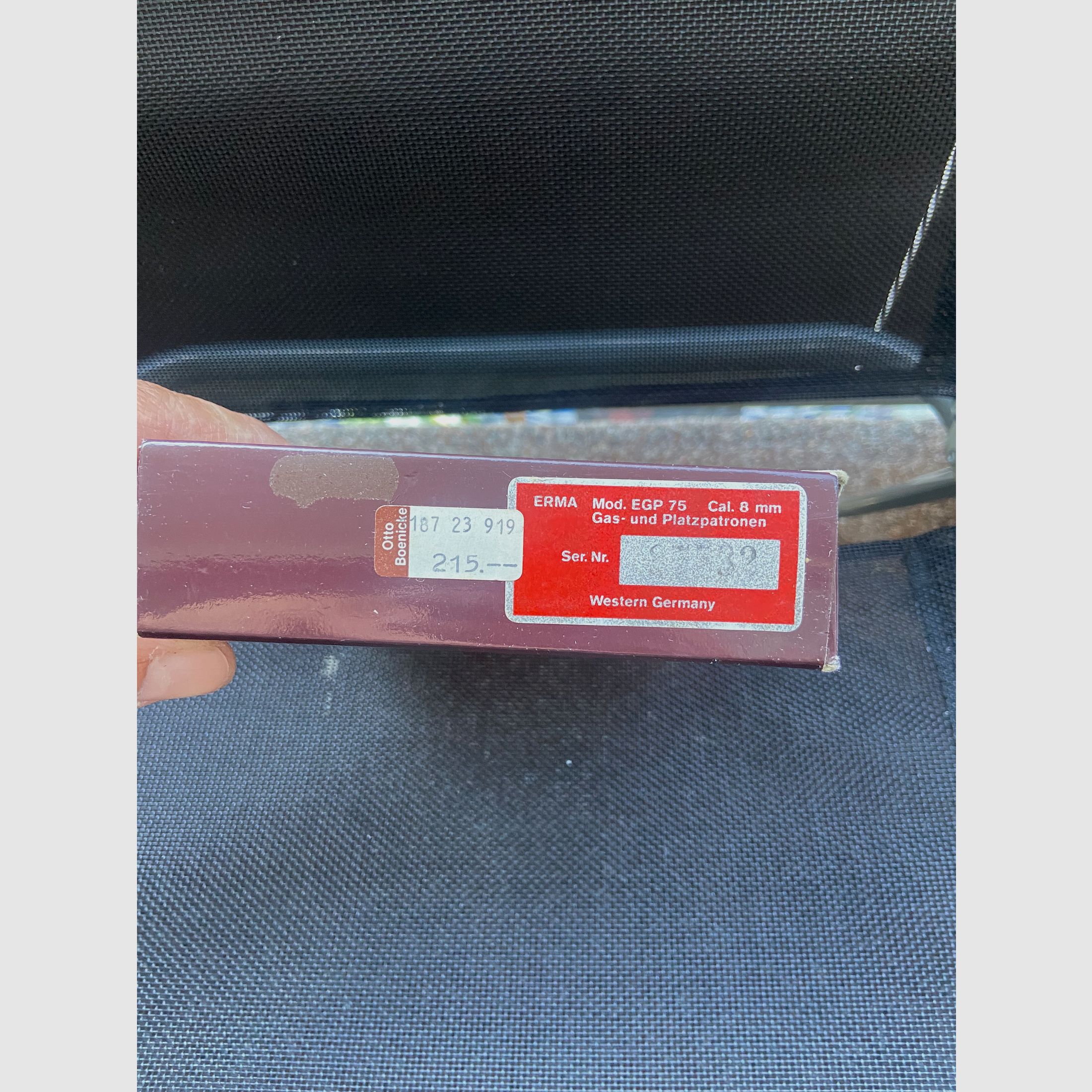 Sammlerstück: Erma EGP 75S (PTB 401 / Kal. 8mm) – Nummerngleiches Komplettset in OVP