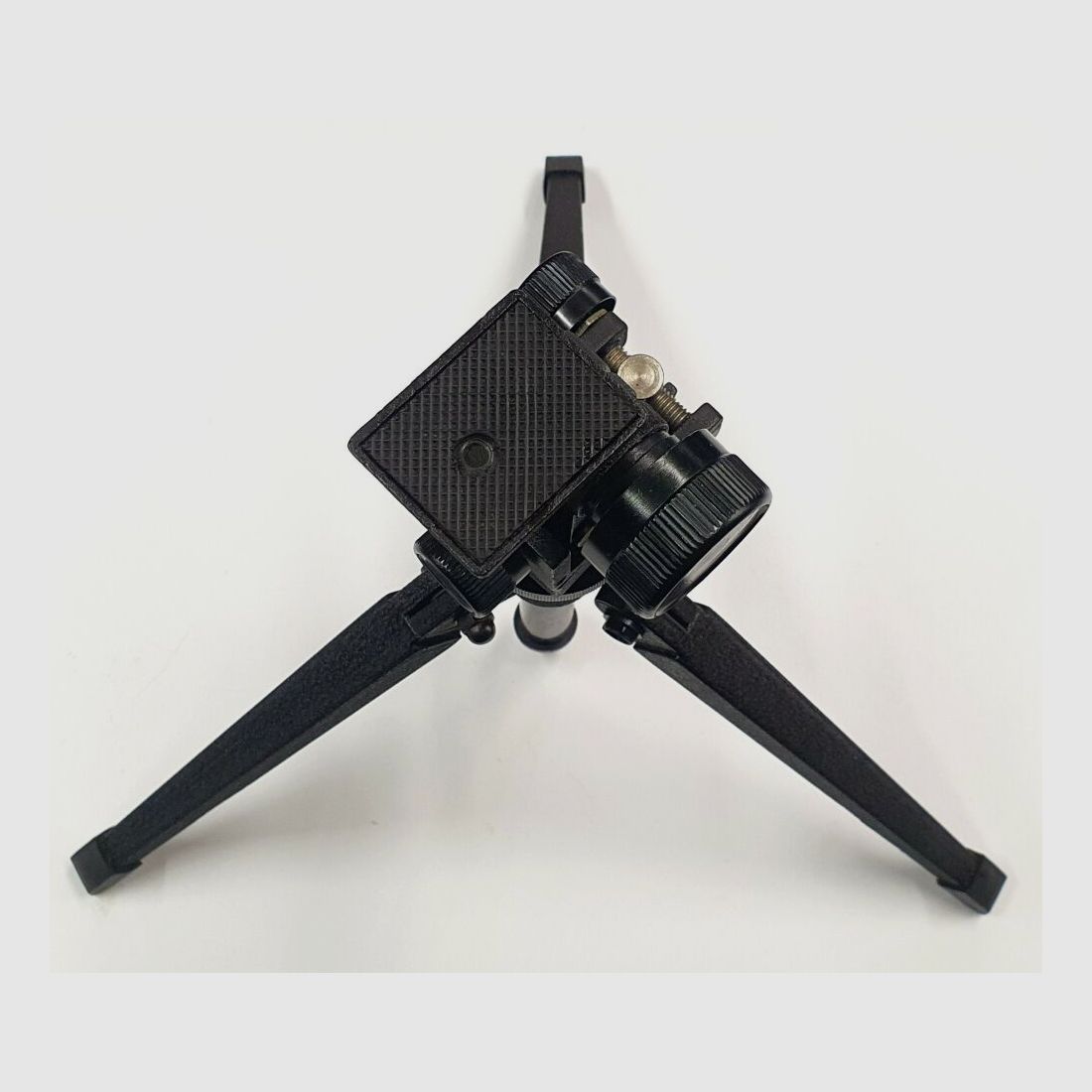 Tasco Spektiv 22EB 20x-60x, 60 Objektivdurchmesser mit Tripod/Stativ