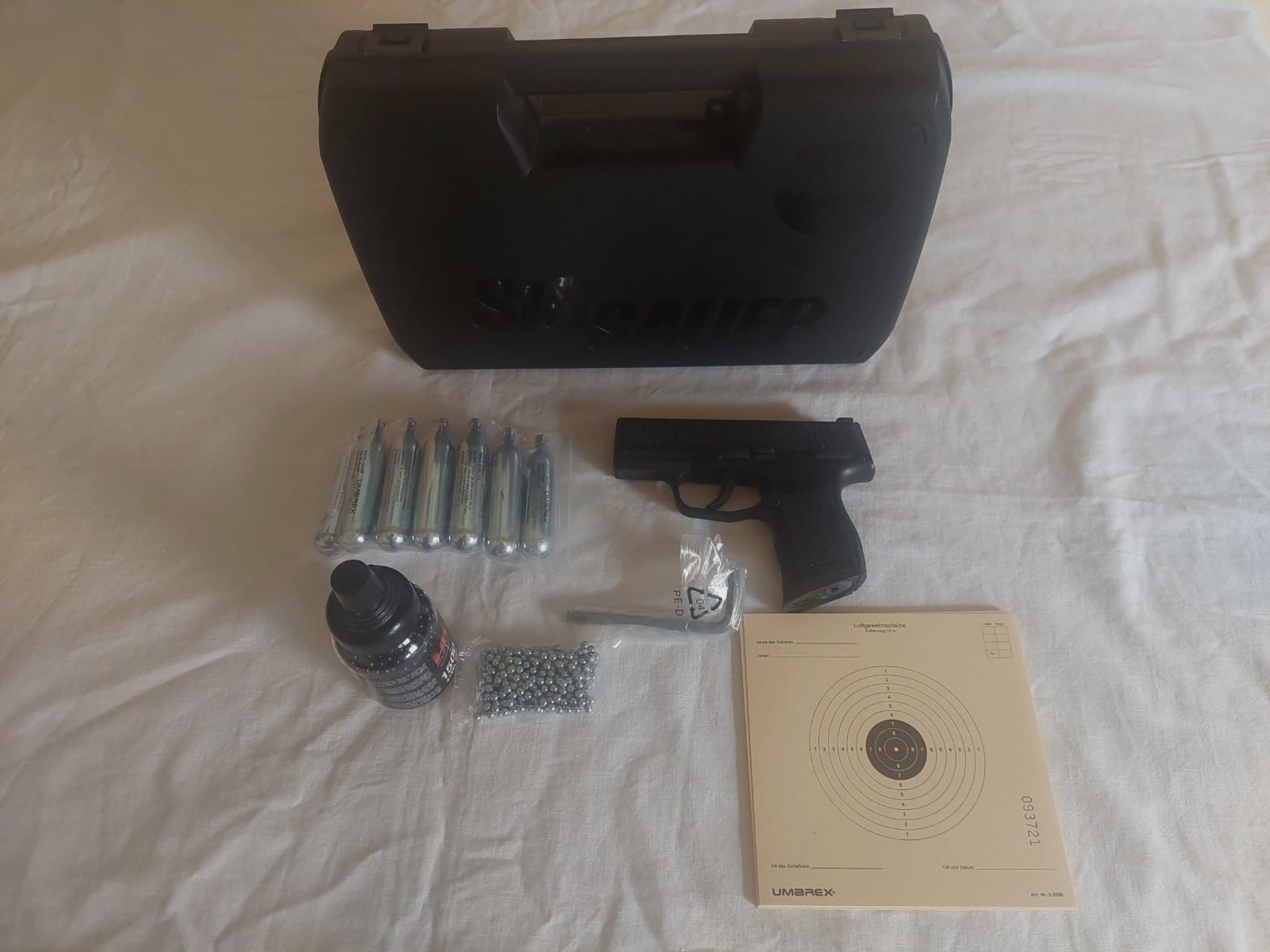 Sig Sauer P365 4,5 mm CO2  BB + Zubehör 