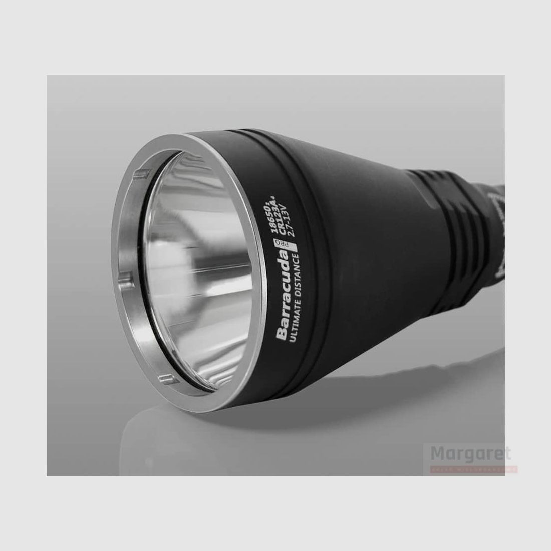 Faro da ricerca Armytek Barracuda Pro, immagine 18 di 18