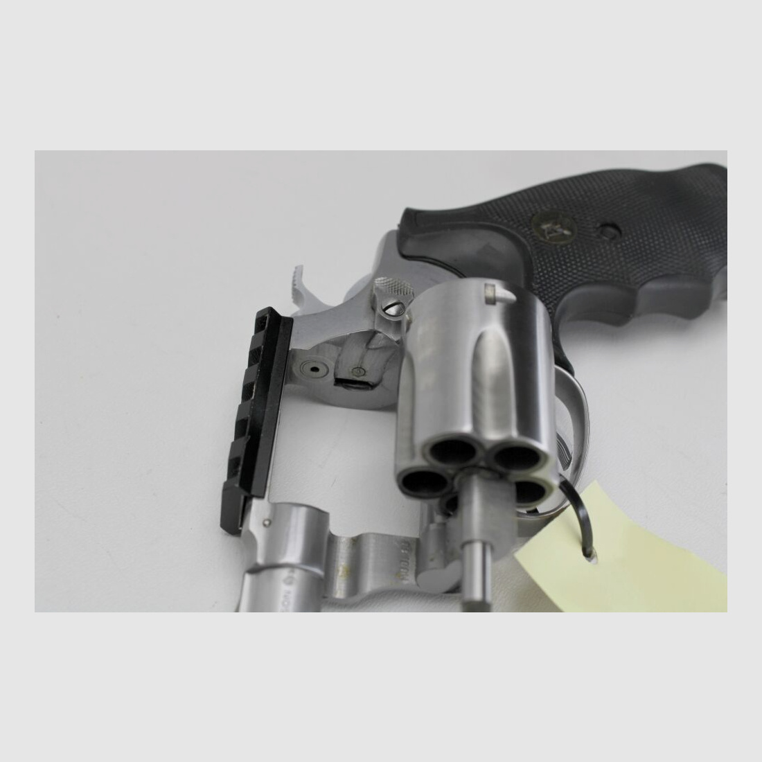 Revolver Smith & Wesson Mod 60 Stainless DEFEKT .38Special