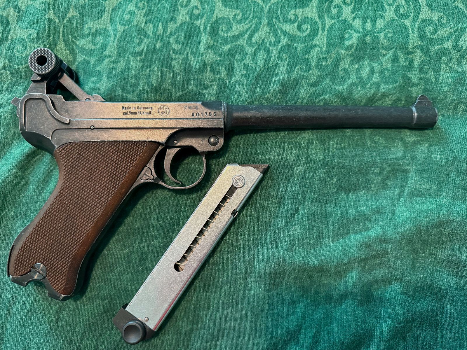 Melcher P04 Schreckschuss 9mm P.A.K. (look antiguo)