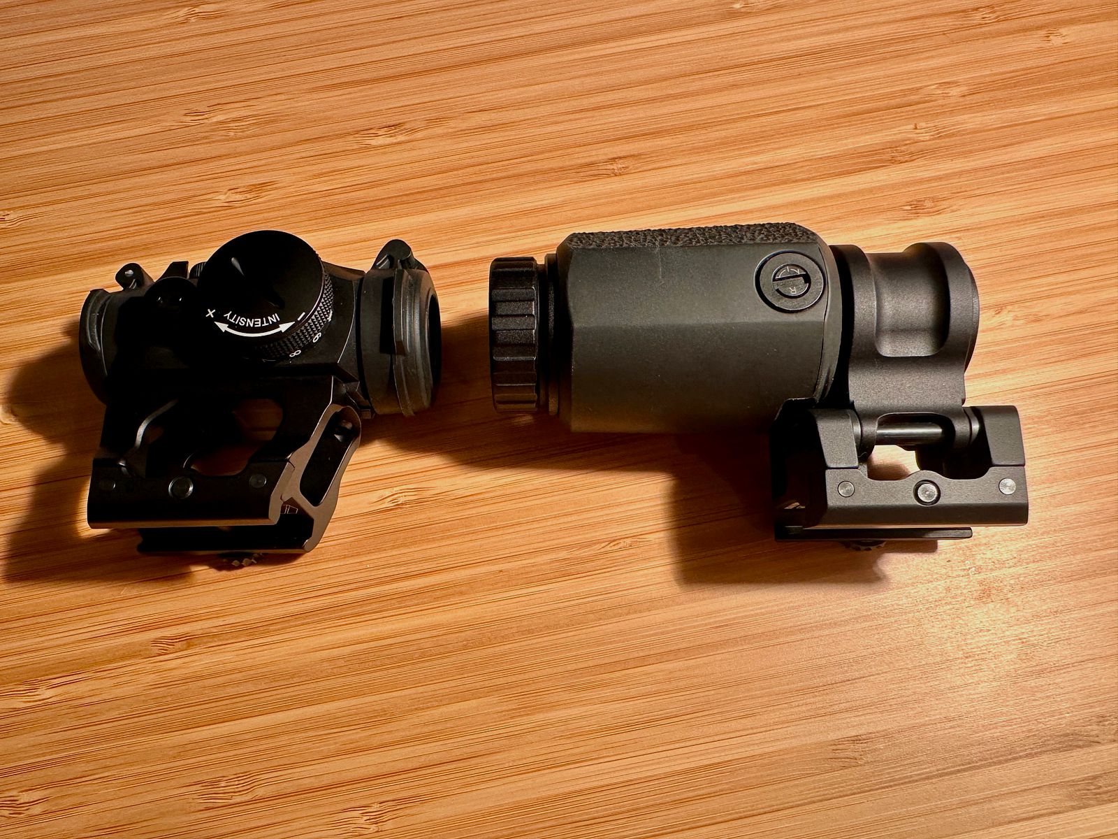 Bundle: Aimpoint Micro H-2 2MOA + Aimpoint 3X-C Magnifier + Scalarworks Leap/01 1.57" + Scalarworks Leap/06 1.57"