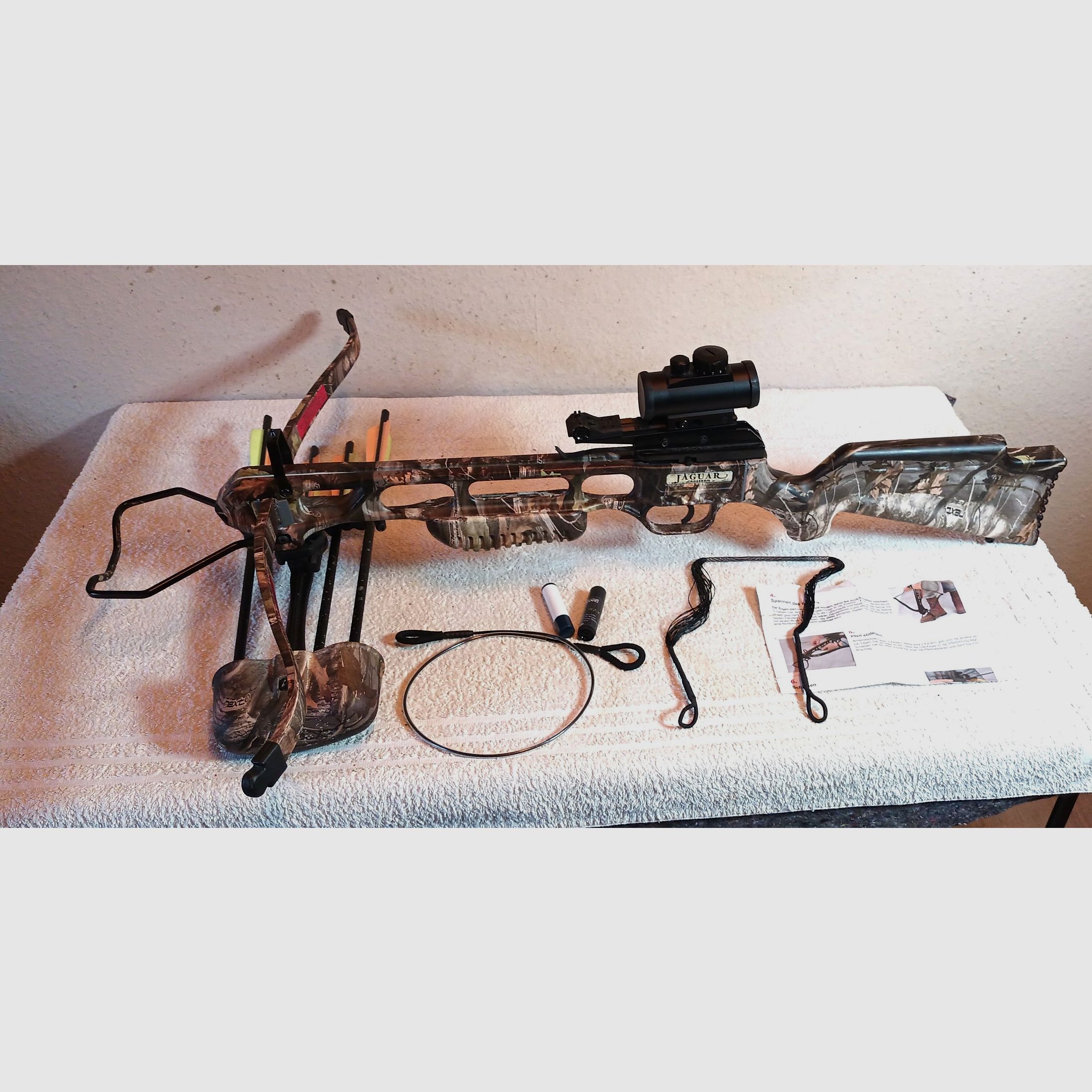 jaguar crossbow camo deluxe  175 lbs