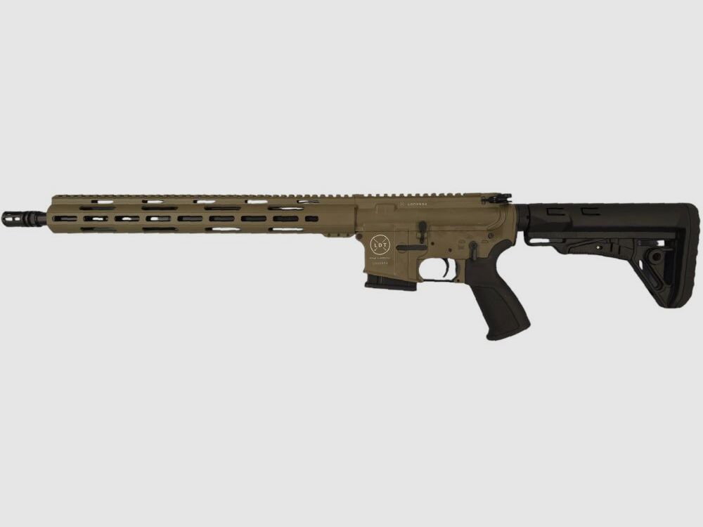 FDE: Lux Def Tec LDT L5L mit langen Handguard AR15 16,75" halbautomatische Büchse Kaliber 223Rem inkl. Magpul Zusatzmagazin