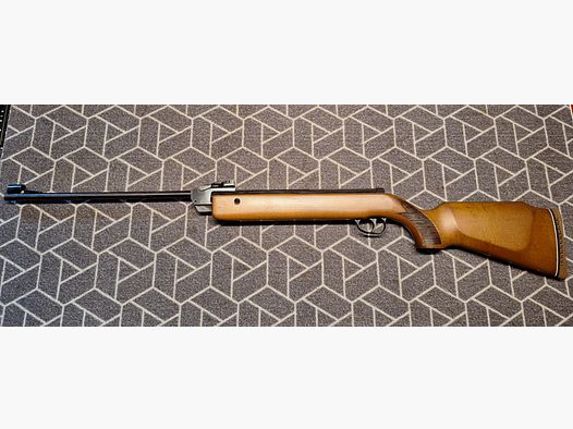 UMA Model 61 in approx. 5.5mm air rifle rarity! Top collector condition!