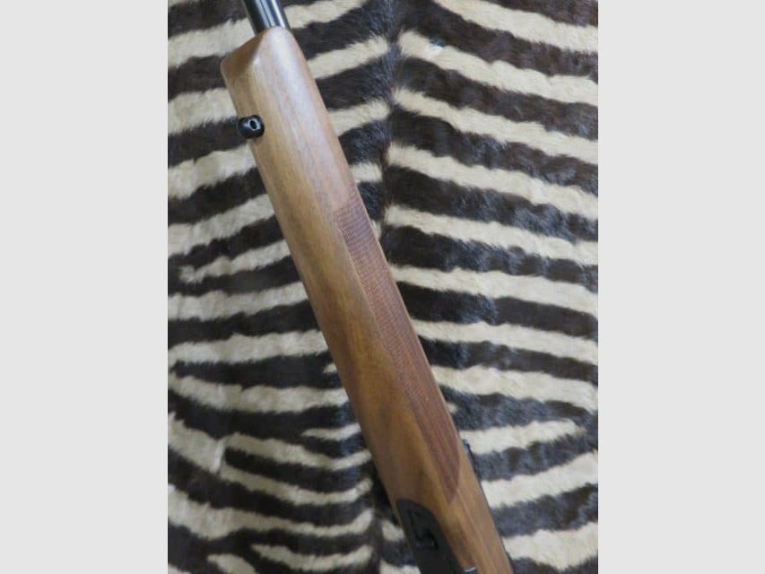 Repetierbüchse STEEL Action HM Holz Klasse 1 Daumenloch Kal.30-06 Lauf 51 cm gewinde, Bild 4 von 9