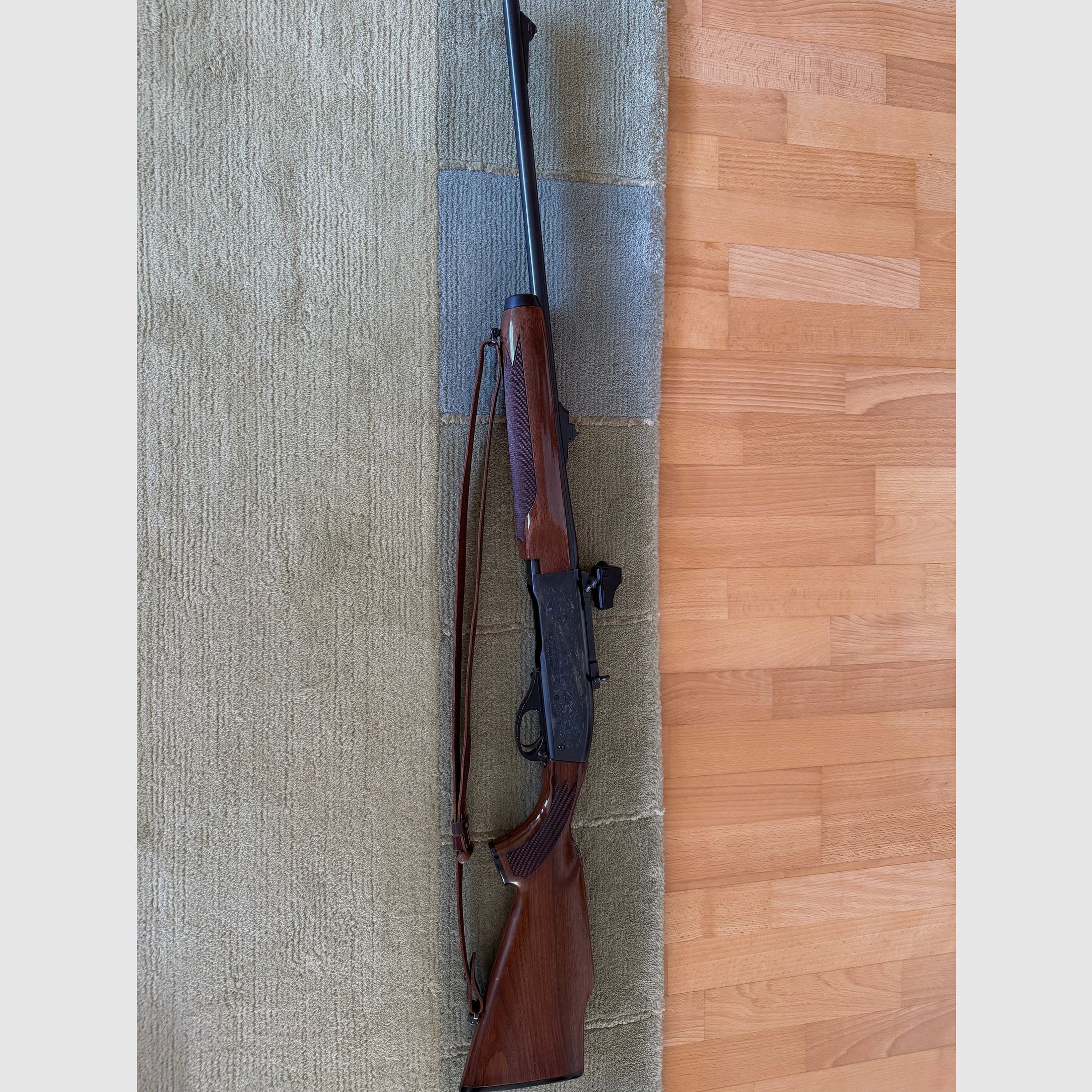 Remington 7400 .308 Kaliber mit Rotpunkt