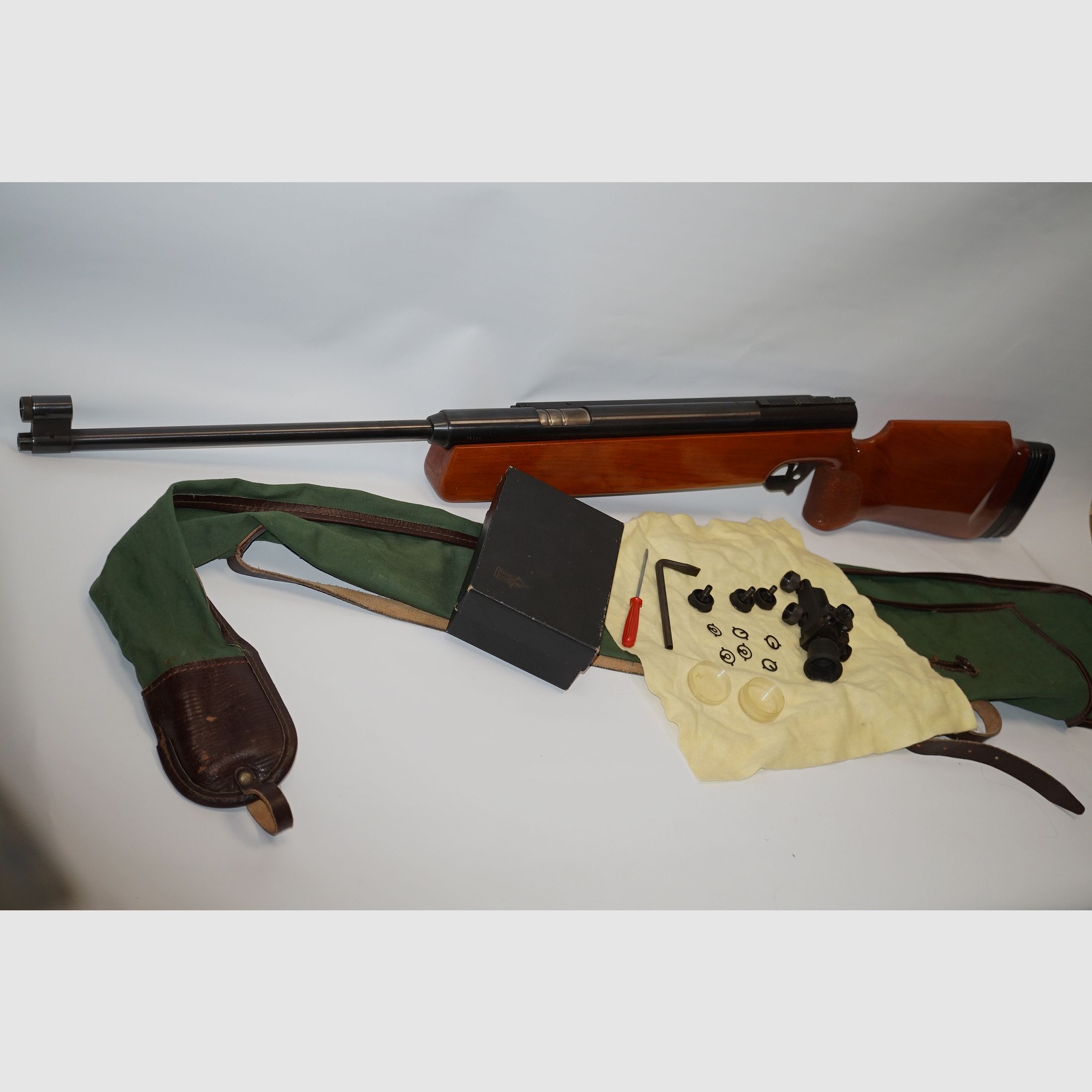 Haenel Mod. 312 side lever air rifle 4.5 mm diabolo with diopter 312