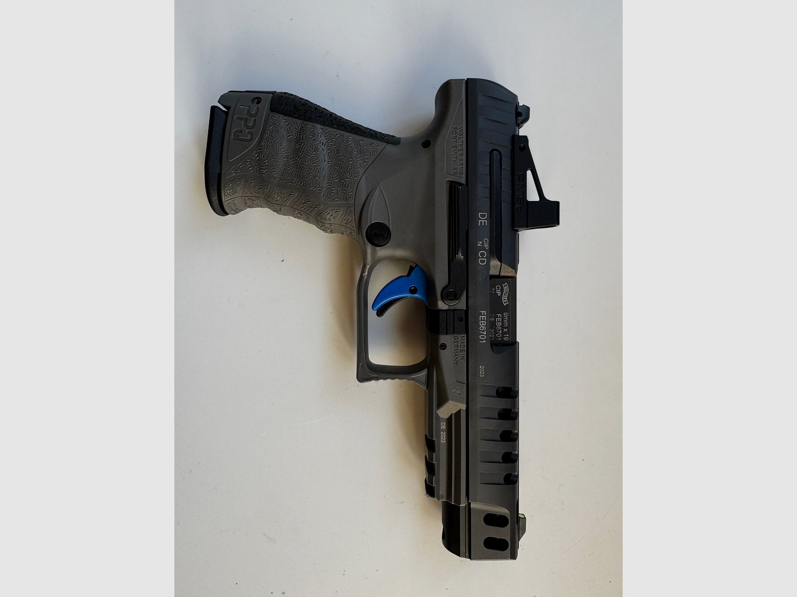 Walther PPQ Q5 Match (9×19 mm) — rama polimerowa • 4 magazynki • walizka + pełne akcesoria • zamontowany celownik punktowy Walther RMS C