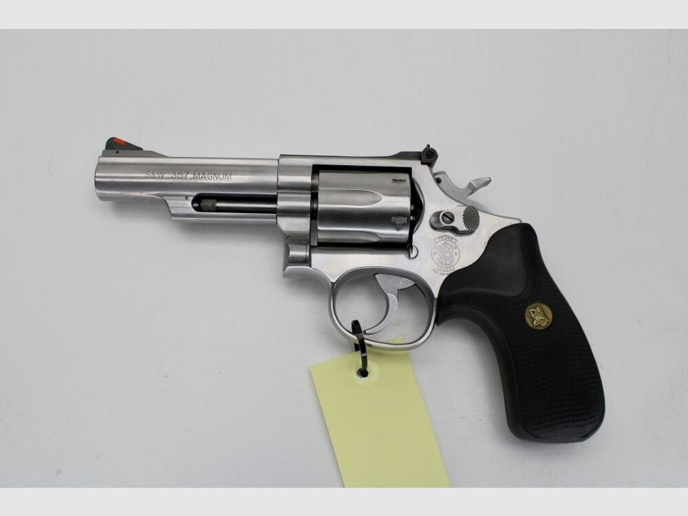 Revolver Smith & Wesson 66-2 4" Lauf .357Mag
