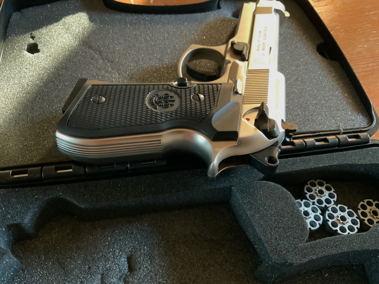 Luftpistole Beretta Mod. 97 FS 4,5mm Diabolo vernickelt