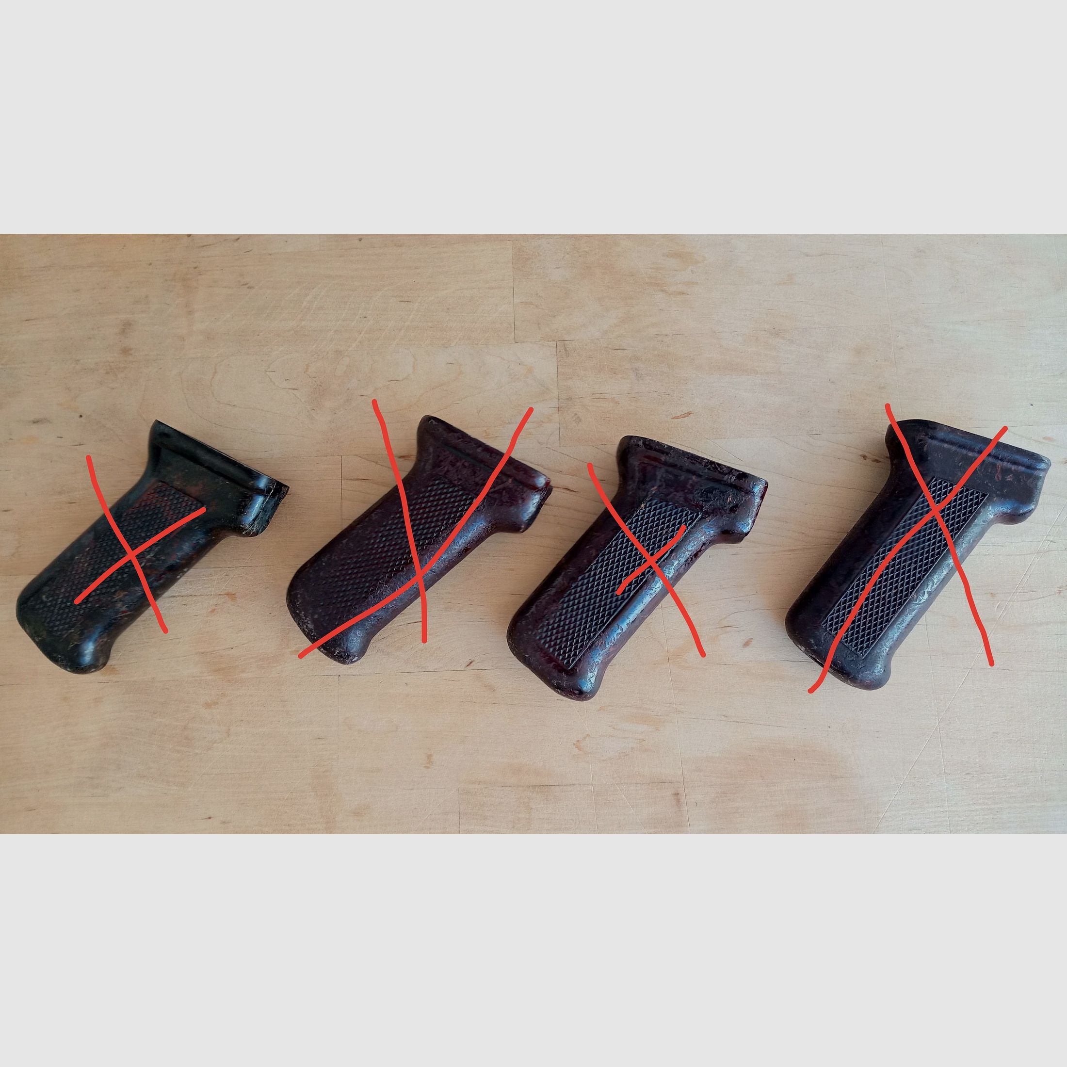 Rumänische AKM-Griffe aus Bakelit besser als der russische Griff / auch für AK74 AK-100 / Yunker / Cybergun 47