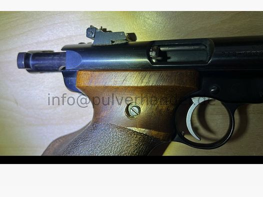 Ruger Mark II Target z uchwytem formowanym .22lr