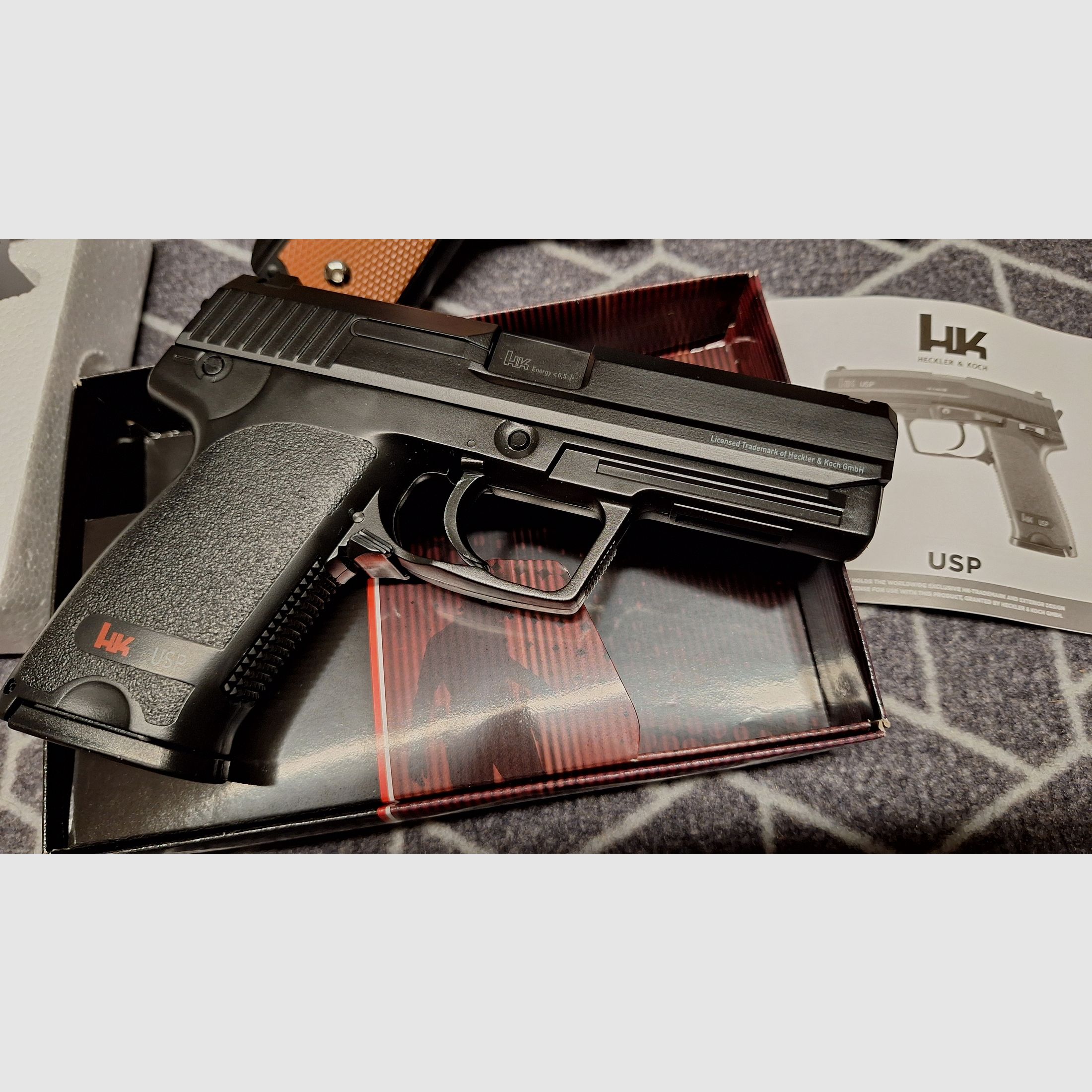 Federdruck Airsoftpistolen Konvolut: D.E./H.K./1911/u.a. NEUWERTIG