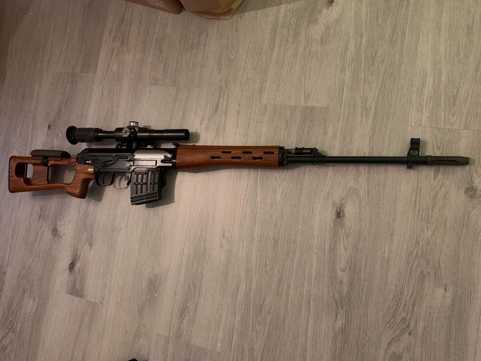 WE SVD Dragunov GBB – Stahlversion, Echtholz, Real Sword PSO-1 M2, Bild 2 von 10