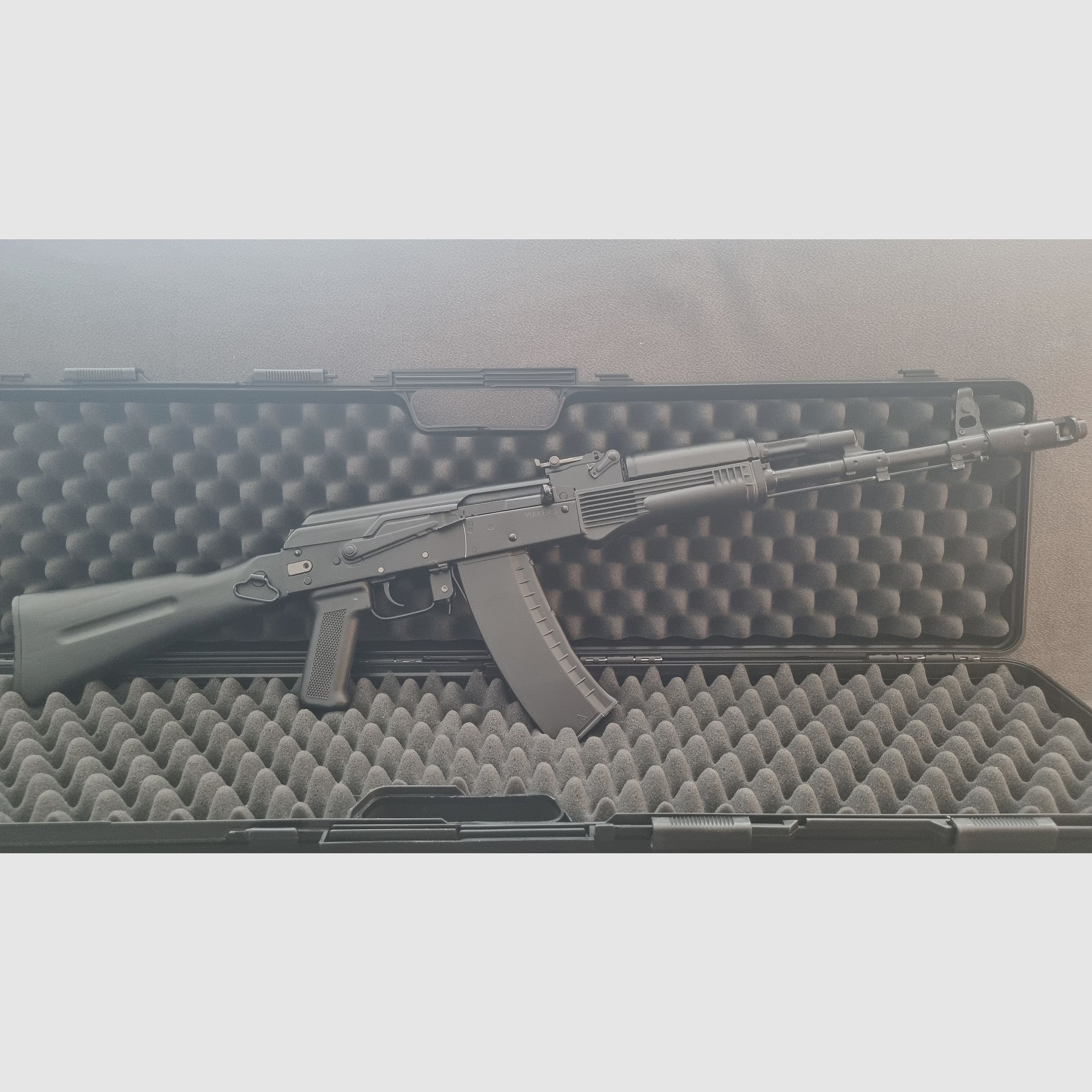 Izhmash YUNKER 3  (AK-74M)  Russische CO2 luchtgeweer uit originele onderdelen