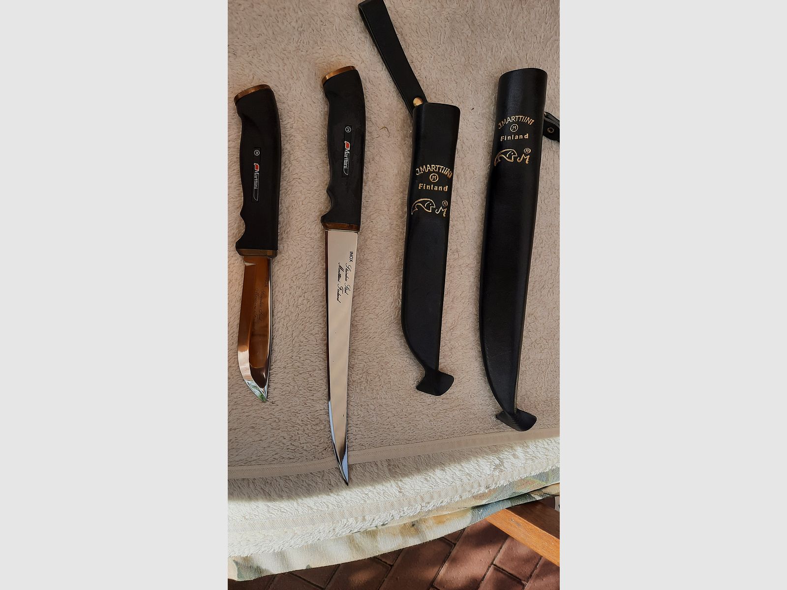 Klassisches Martini Messerset - Jagdmesser plus Filetiermesser INOX - komplett ausgerüstet.