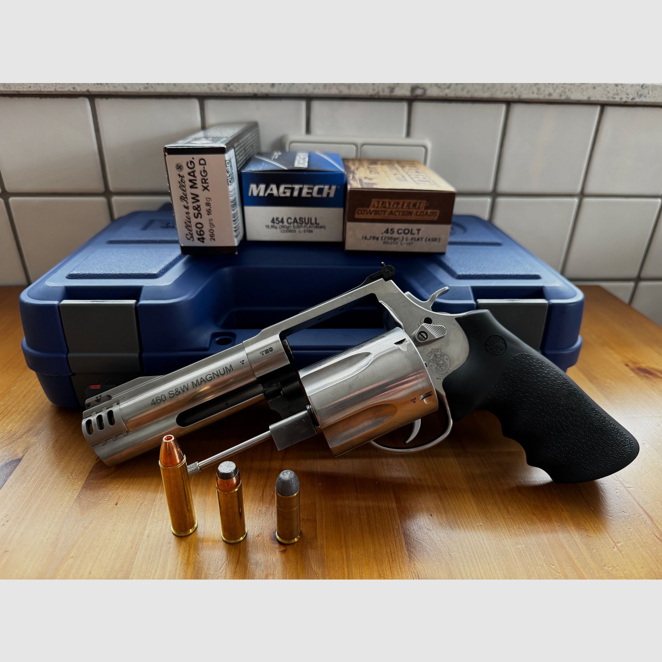 Smith & Wesson 460  XVR 5“ .460 S&W Magnum