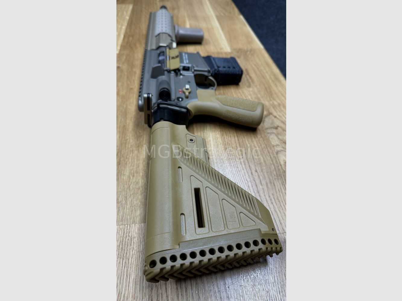 sportlich zugelassen! H&K MR223 A3 11" Lauf	 halbautom. Büchse .223Rem - Heckler & Koch - inkl. BRAVO COMPANY M-LOK BCMGUNFIGHTER Short Vertical Grip Polymer FDE