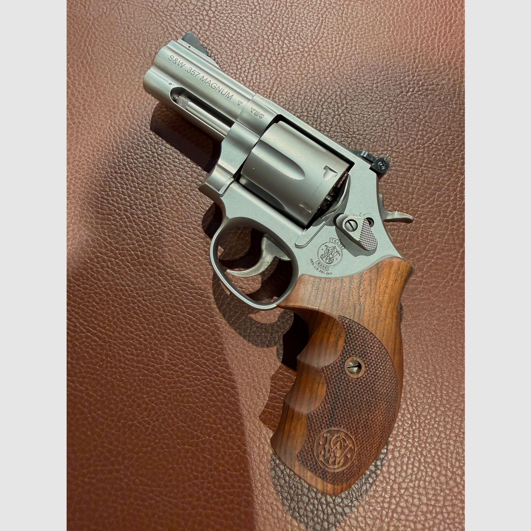 S&W 686 Security Special .357 Mag. 3" – Als nieuw & Nill-grips (aankoop 04/2024, < 150 schoten!)
