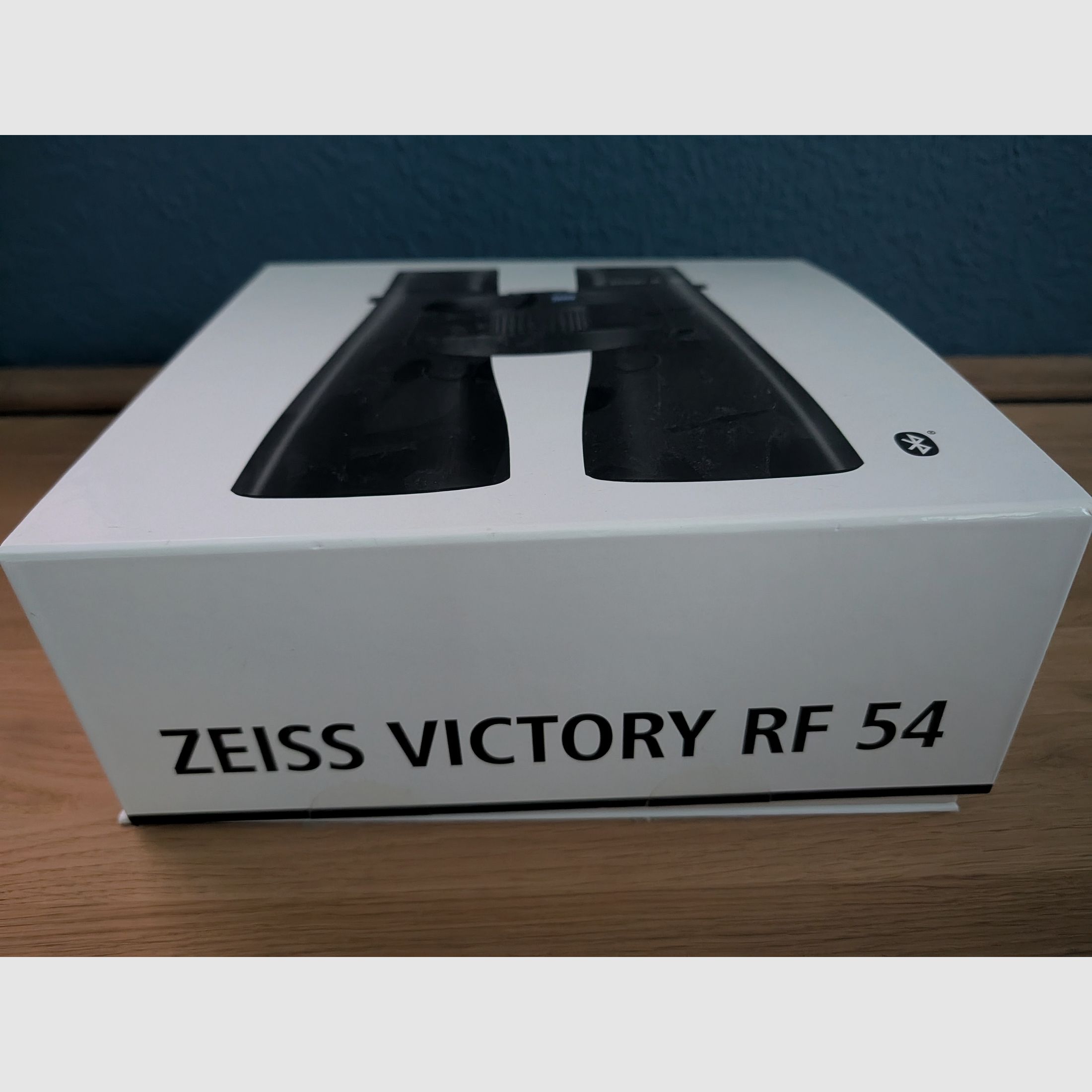 Zeiss Victory RF 8x54 binoculars