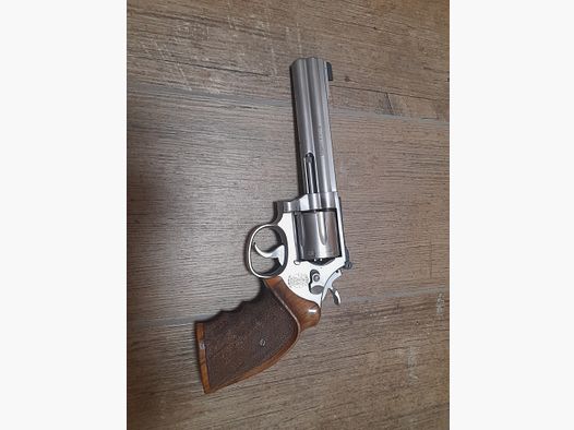 Smith&Wesson 686 Target Champion