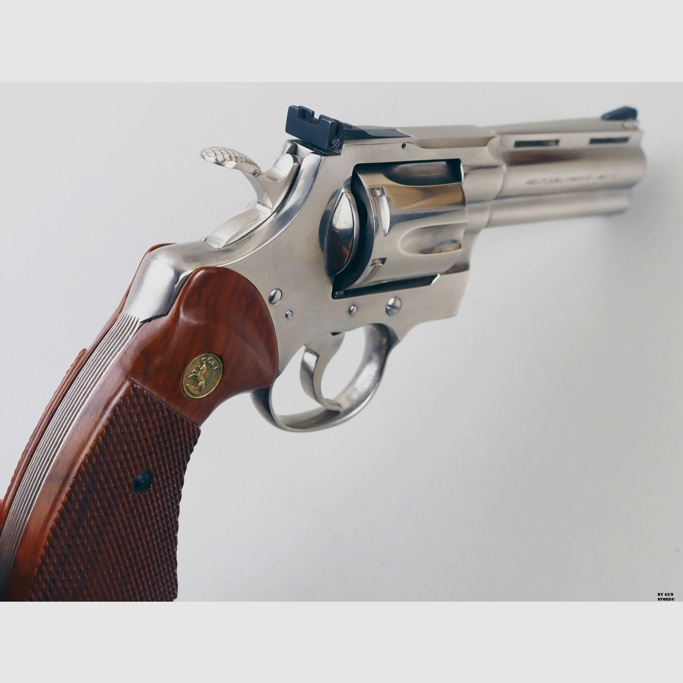 Revolver Colt mod. Python Nickel Kal. 357 Mag. Ser.Nr. 83407E, Bild 8 von 14