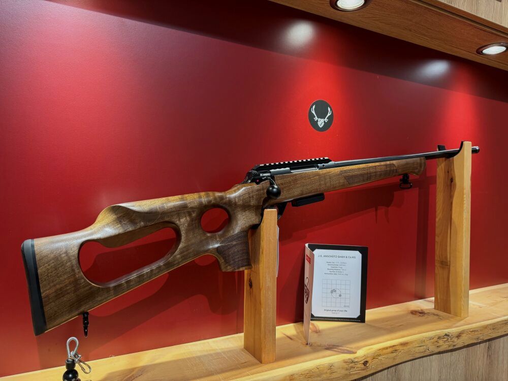 Anschütz 1771 G-15x1 stock, 51cm barrel length, pressure point trigger