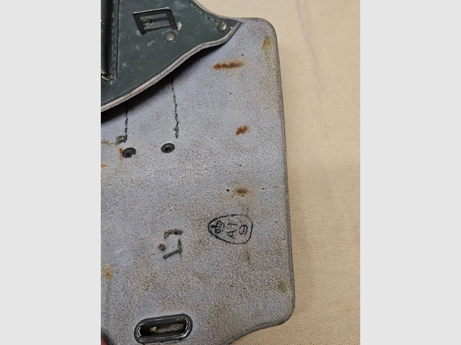 Graugrünes Pistolenholster Holster Beretta 34