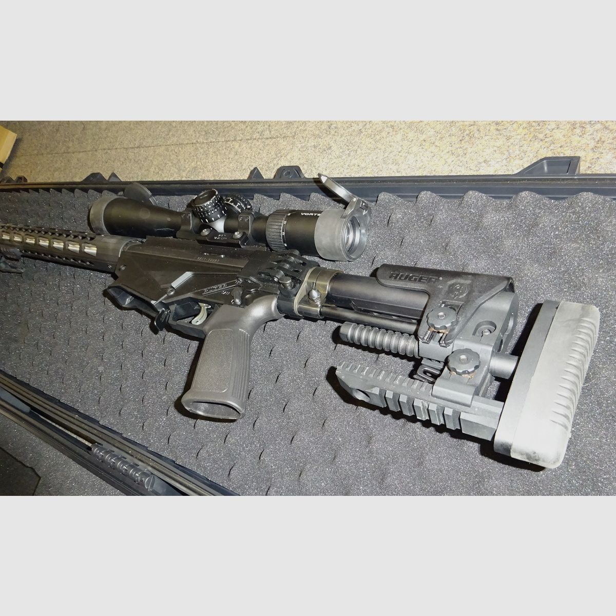 like new RUGER Precision Rifle RPR in 6,5mmCreedmoor + interchangeable barrel .308Win + scope VORTEX "ViperPST" 5-25x50