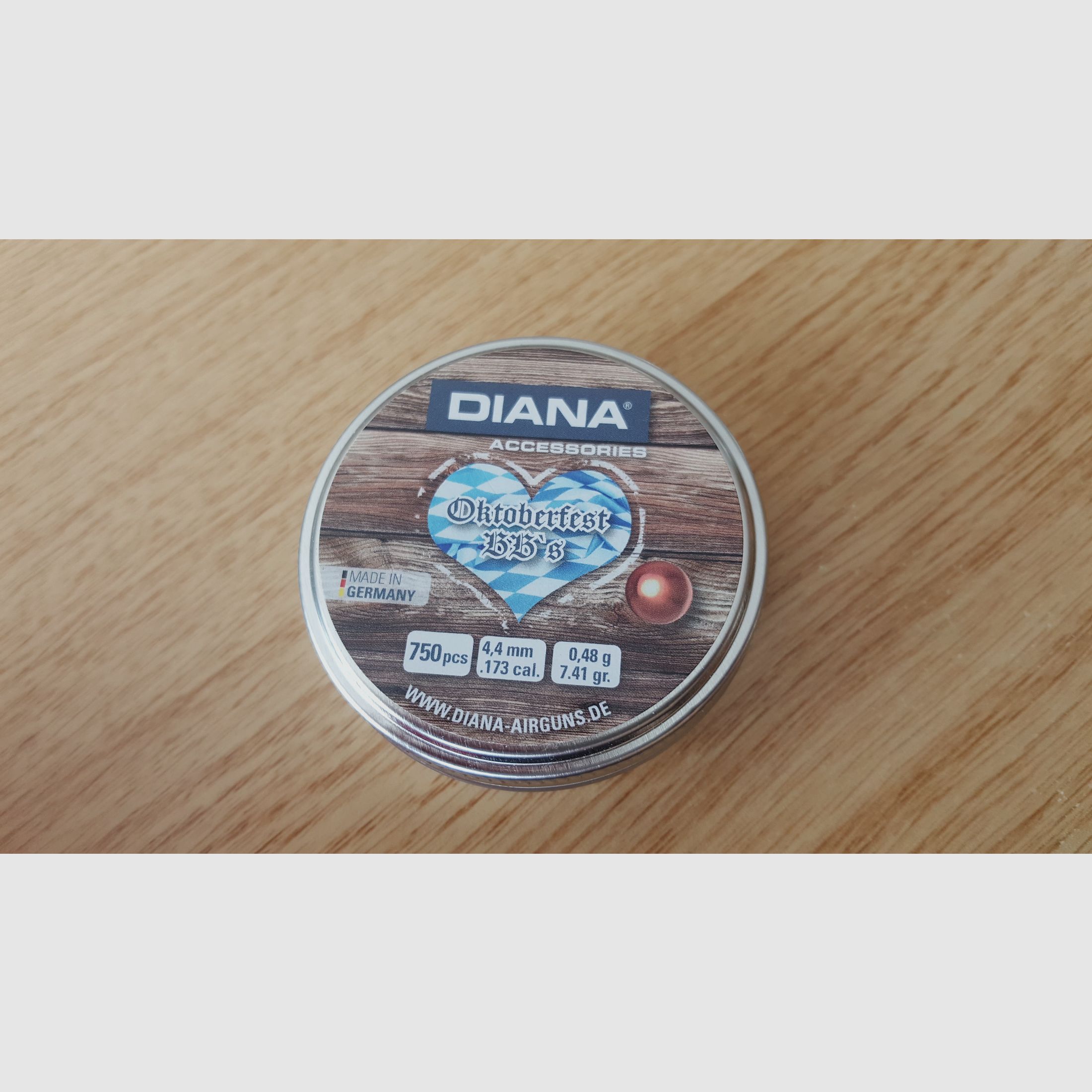 Diana Oktoberfestgewehr Repetierluftgewehr Kaliber 4,4mm BB Holzschaft 