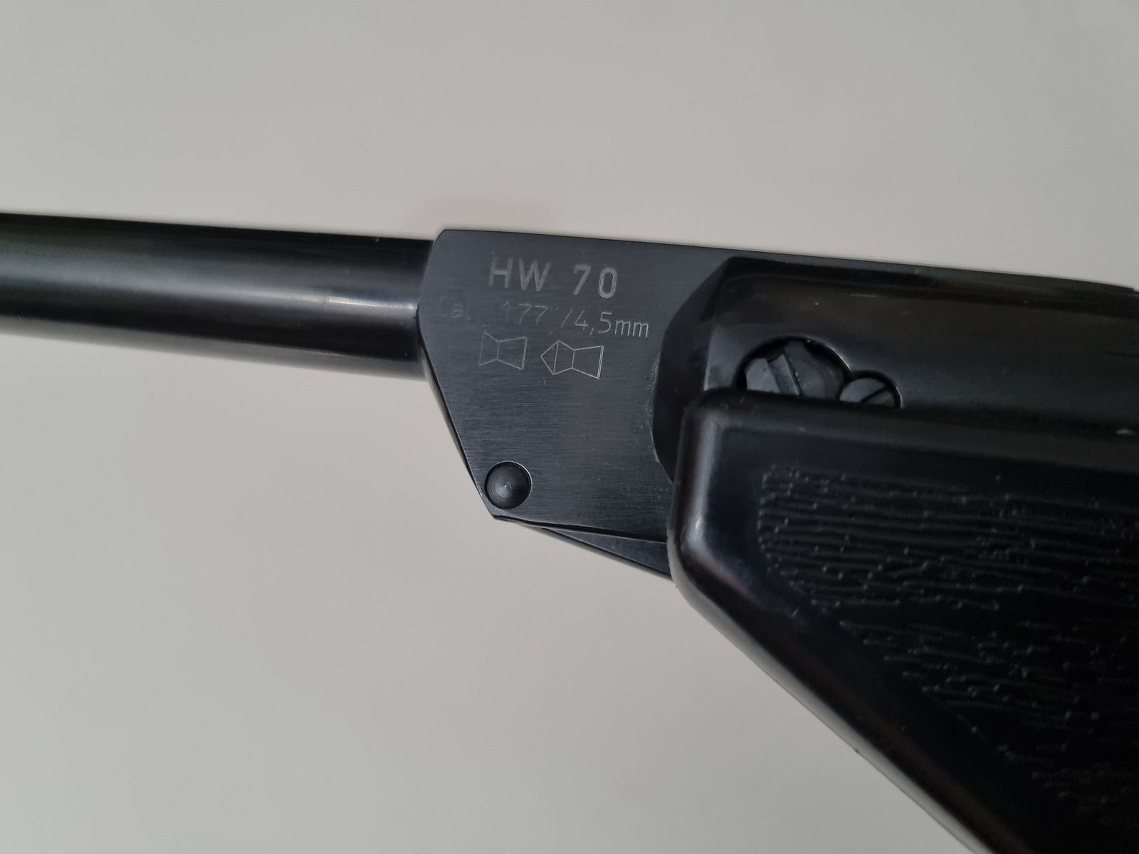 Weihrauch HW 70 