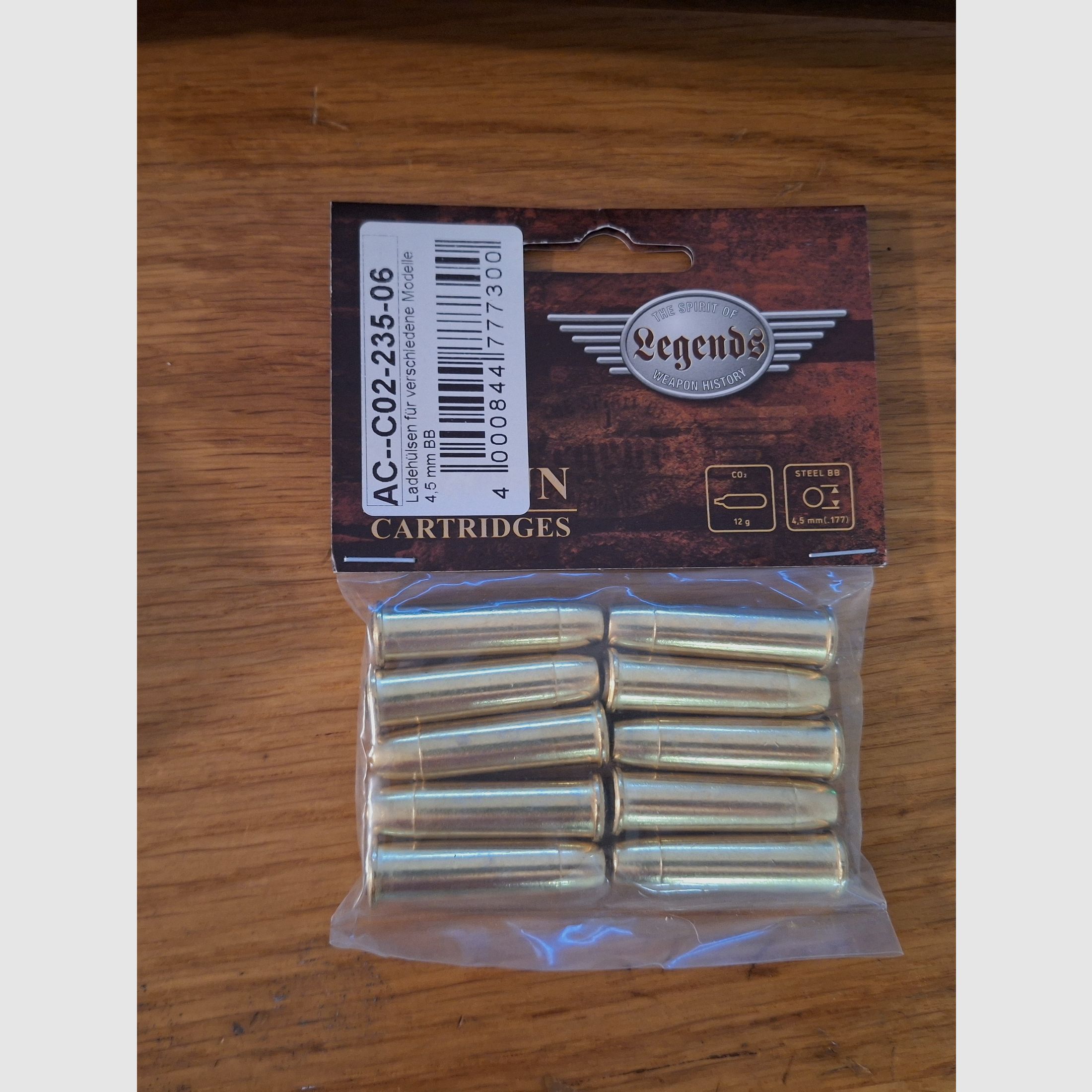 Co2 Cowboy Rifle Legends inkl. Koffer mit Schloss 4,5 mm BB und 4,5 mm Diabolo 34 Ladehülsen insgesamt!