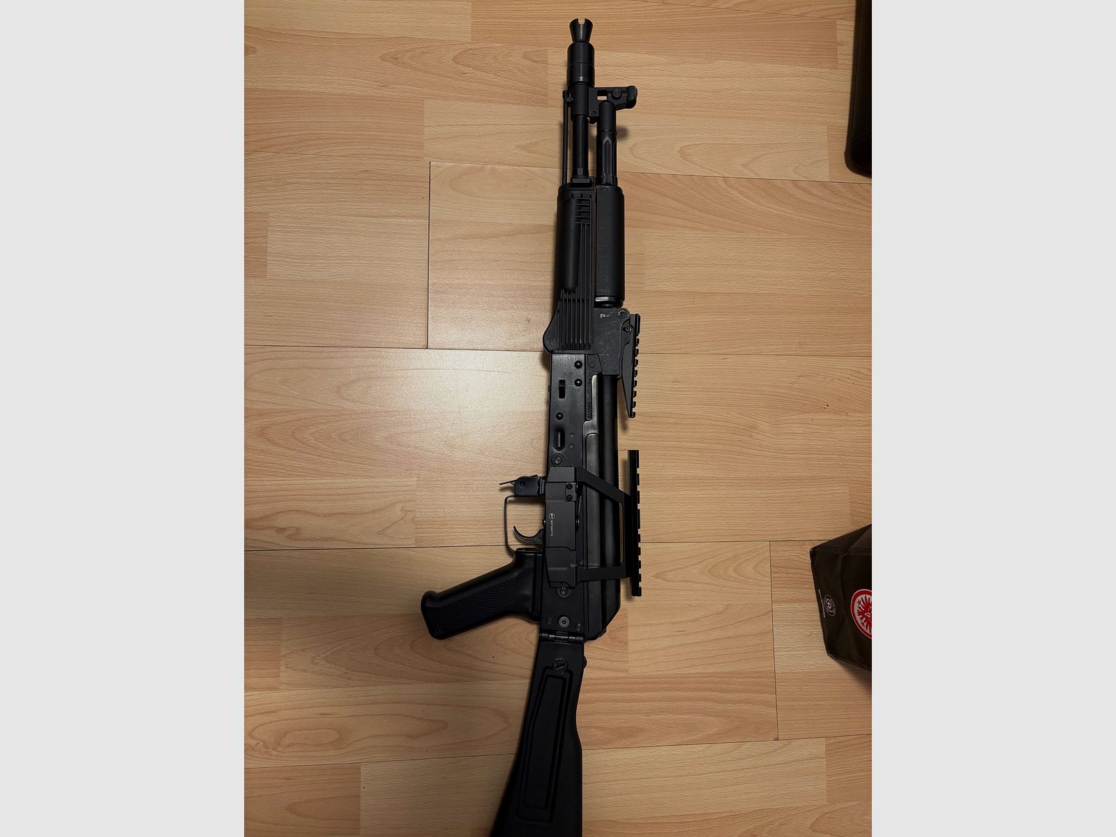 E&L AL 105 S-AEG Arme de airsoft