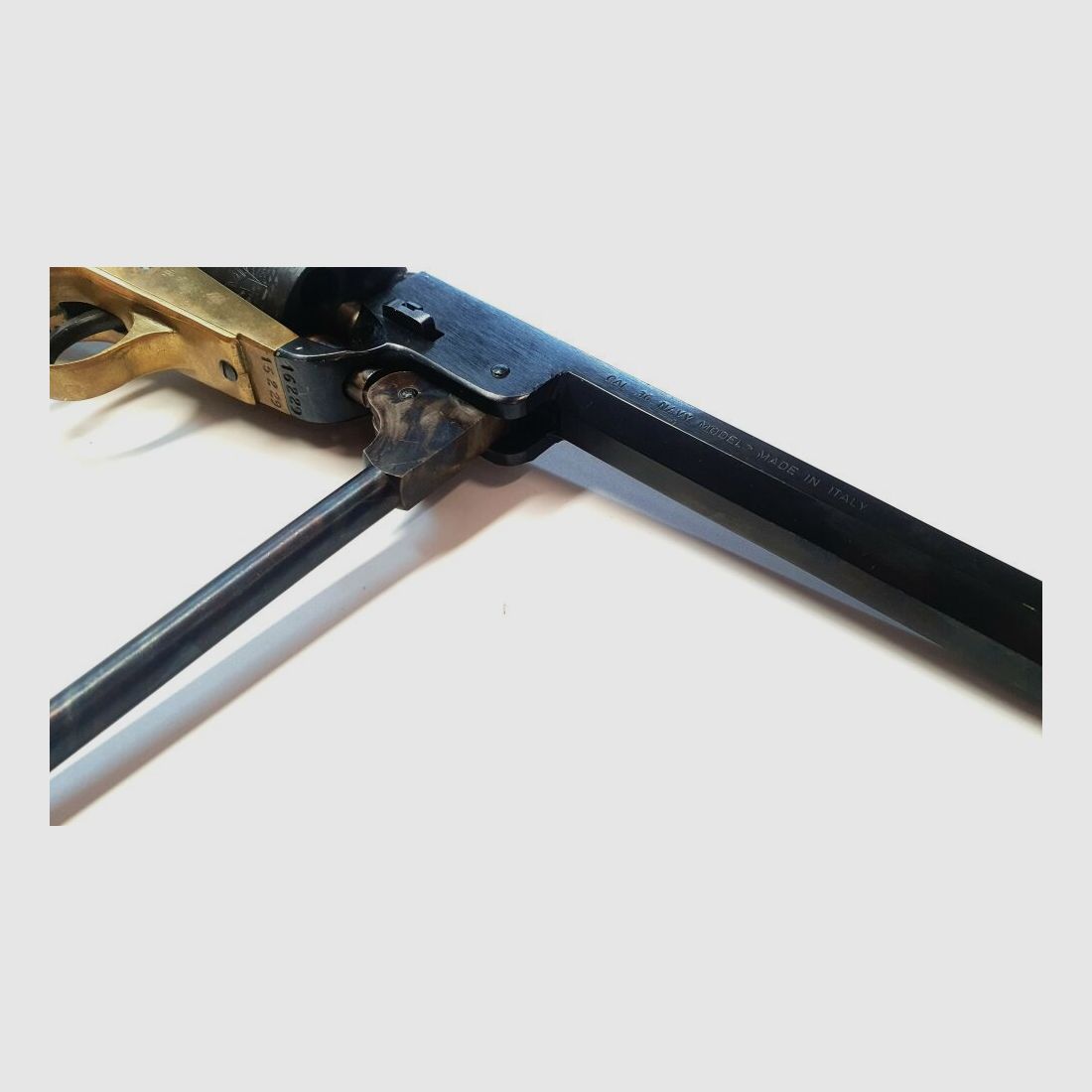 Revolver à percussion Frankonia Modèle Navy 1851 - .36 Seulement poudre noire