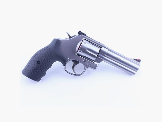 S&W 686, 4″