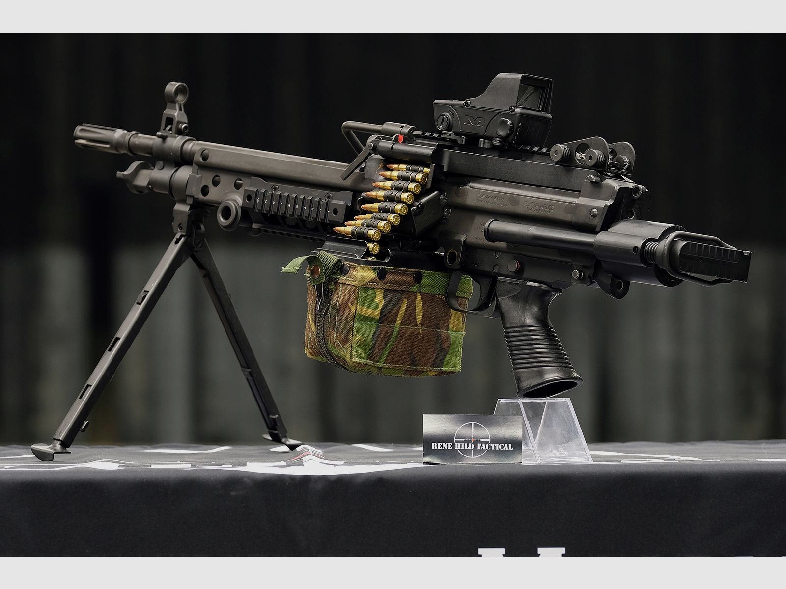 Astra Arms MG553, image 5 sur 7