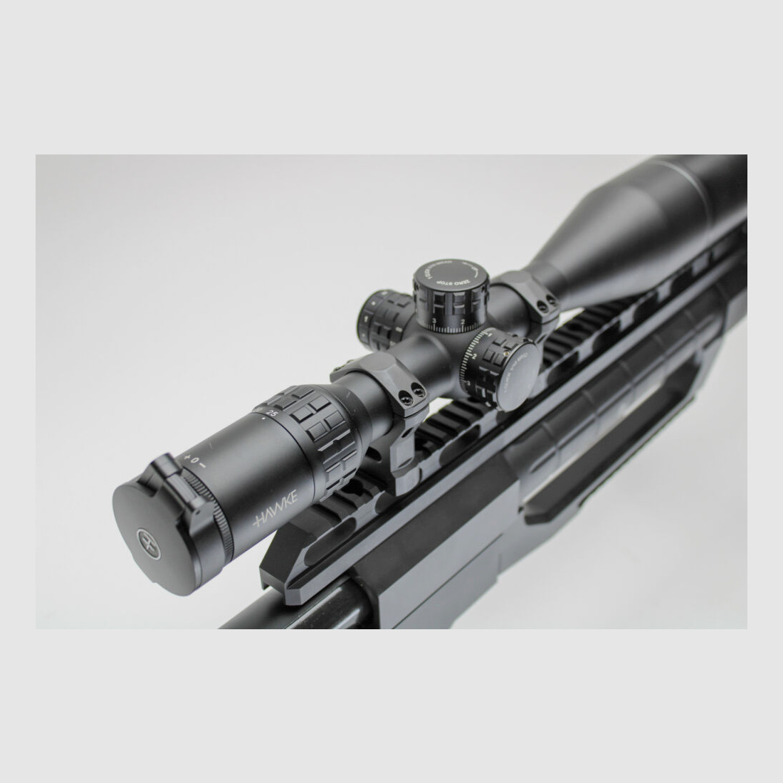 EL Büchse Fortmeier M2002 Kal. .50 BMG mit Hawke 5-25x56 .50BMG