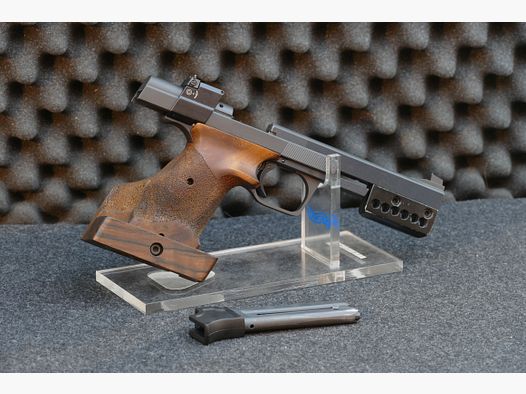 Hämmerli 208S (letzte Ausführung, eckiger Abzugsbügel) – .22 LR