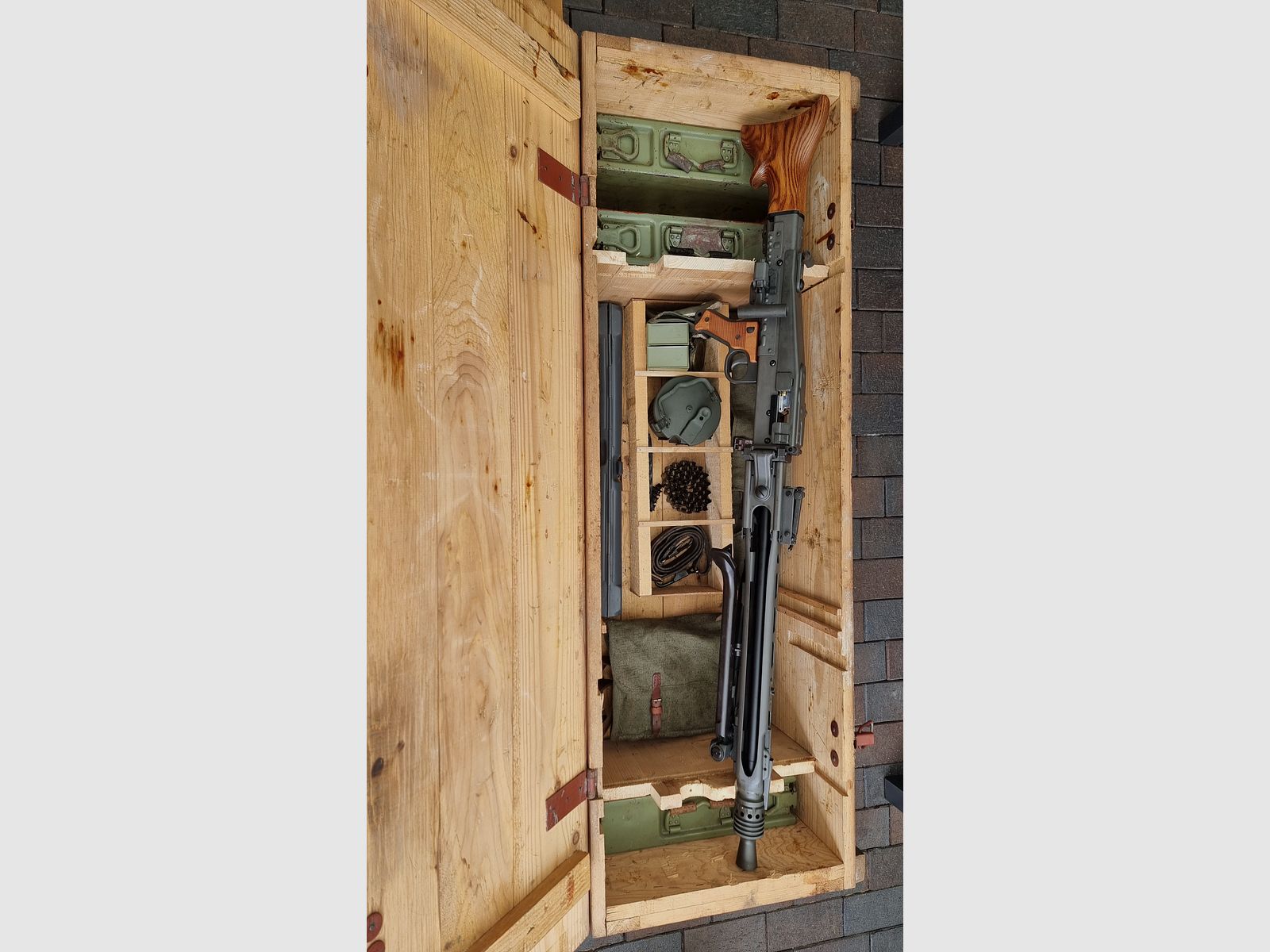 MG 42 Airsoft G&G Vollmetall Schussrate 1200 mit original Kiste und Zubehör 42/53 rar