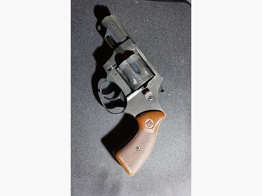 Röhm RG79 Schreckschuss Revolver brüniert (PTB 5-71) Rg 79 mit integriertem 15mm Lauf