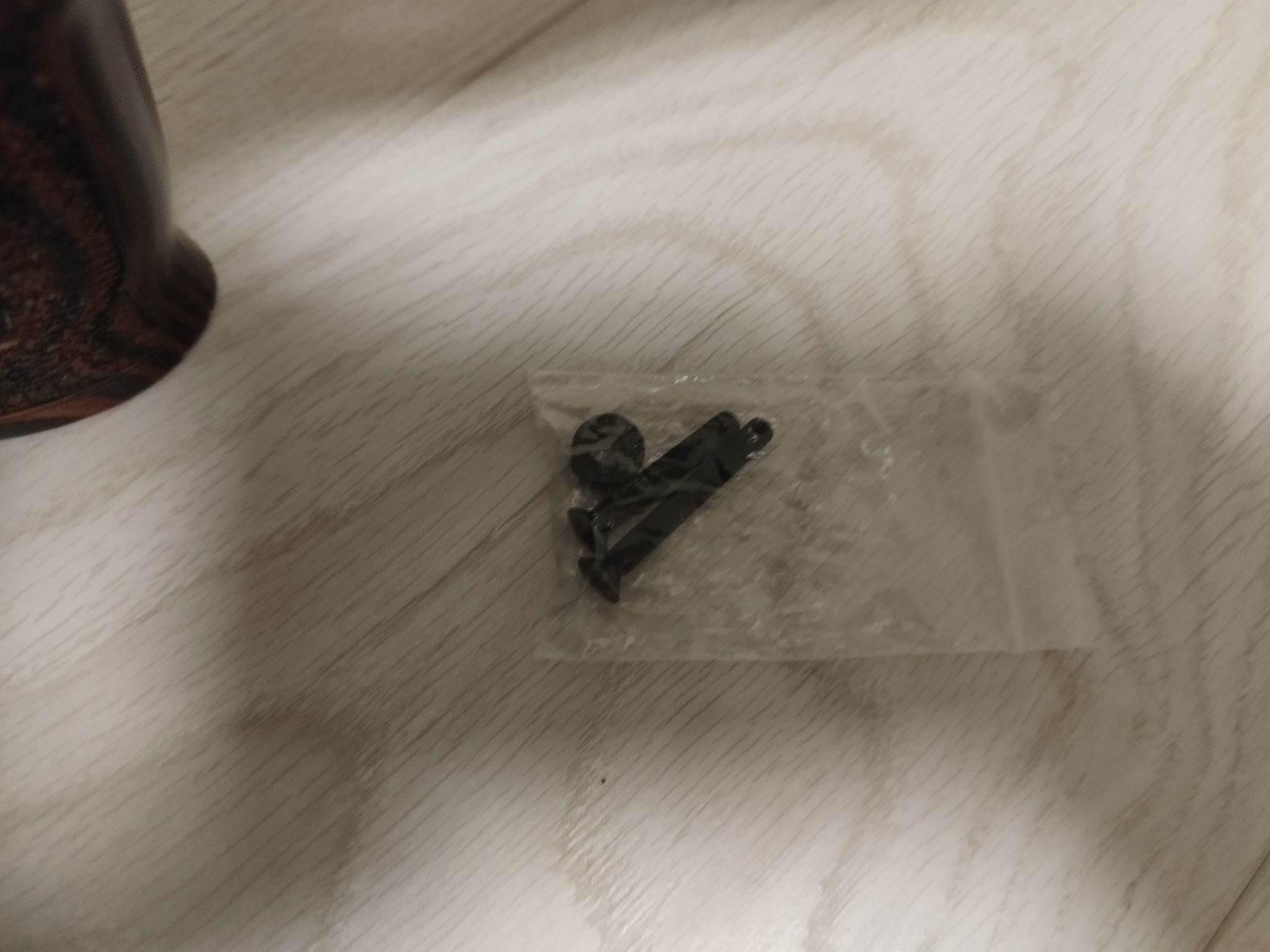 Original CZ457 Holzschaft Thumbhole con espaciadores modulares