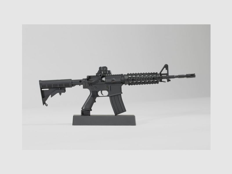 AR-15 Mini Replica 1/3, Bild 1 von 4