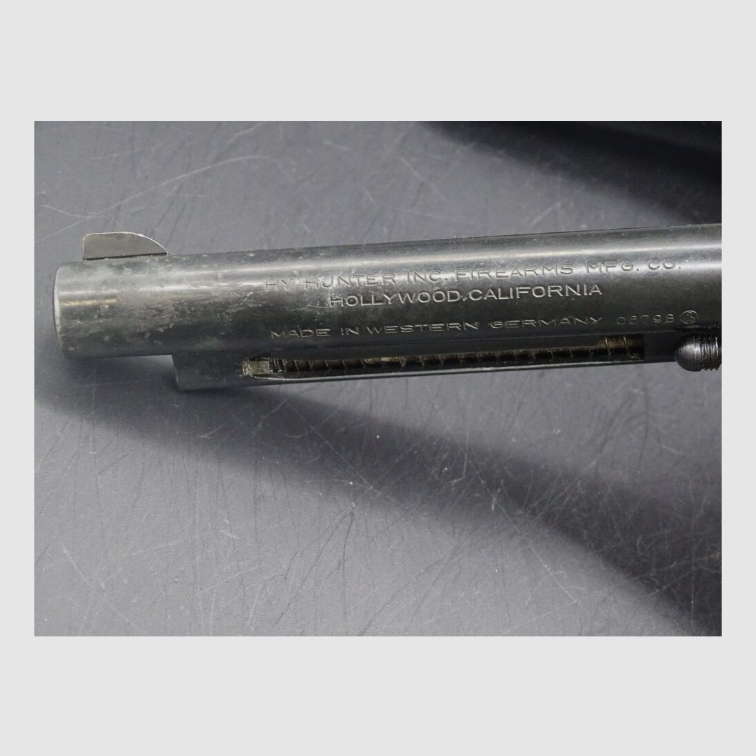 HY Hunter Firearms Hollywood Frontier Six Shooter Model Calibro .22lr Six Shooter Model