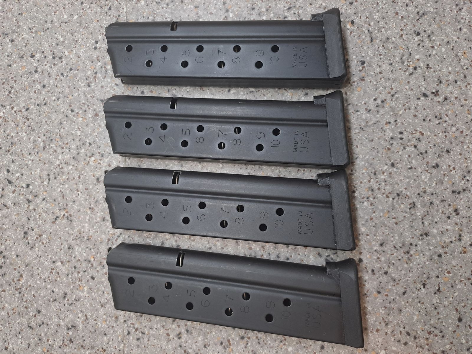 Steiner, Burris, BROWNELLS, Browning, Redfield, 1911, Colt, Springfield Armory, usw..