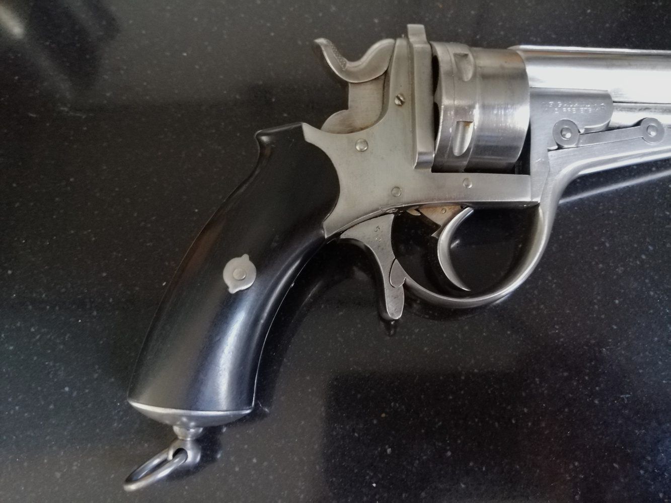 Seltener Revolver mit Galand-System – selten im Kaliber 9mm – 6 Schuss – nahezu regulär für den Konflikt von 1870/1871 – geniales kollektives Extractorsystem – Hervorragend, Bild 6 von 21