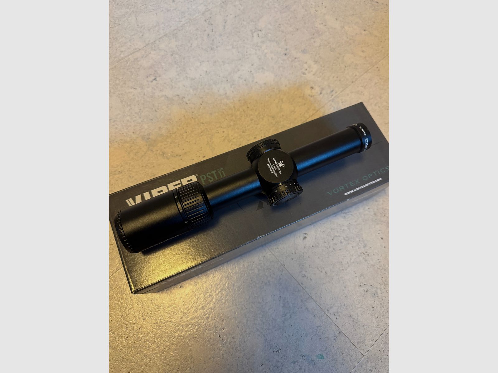 Vortex Viper PST Gen II 1-6x24 VMR-2 MRAD