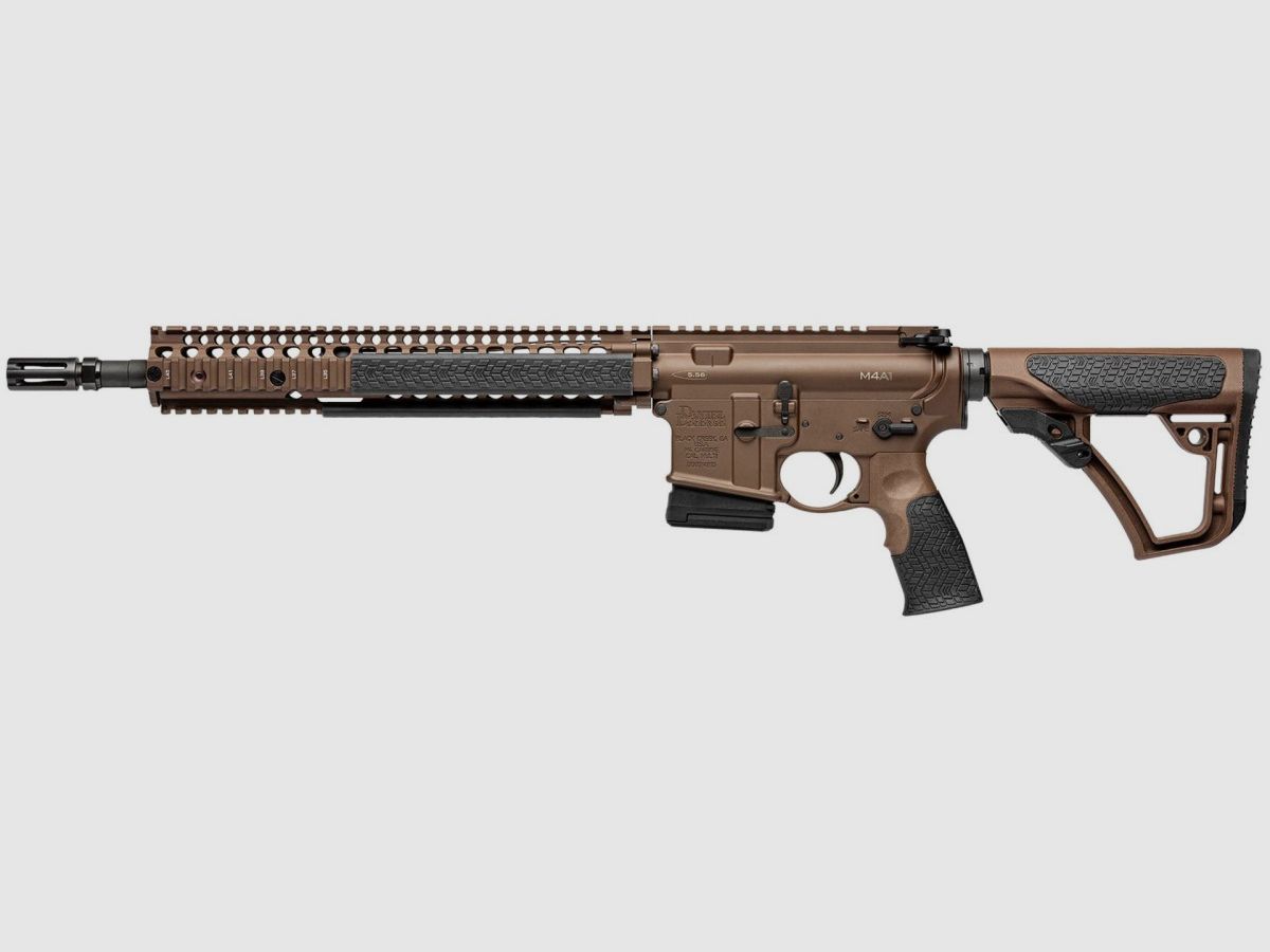 Carabine Semi-Automatique M4A1 Mil Spec Brown canon de 14 5 cal 5 56 Daniel Defense, image 2 sur 5